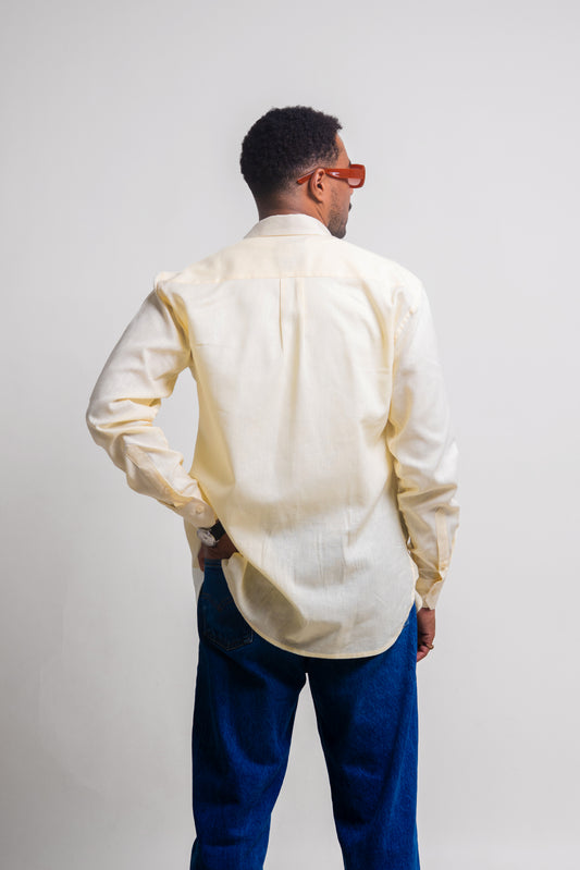 Chemise RTZ Unisexe en lin jaune - chaise bleu